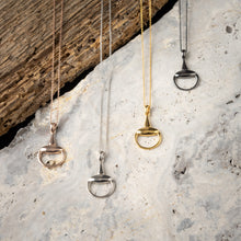 Sterlingsilber Big Snaffle Bit Halskette – Minimalistische Eleganz & kraftvolle Symbolik für Reiterinnen