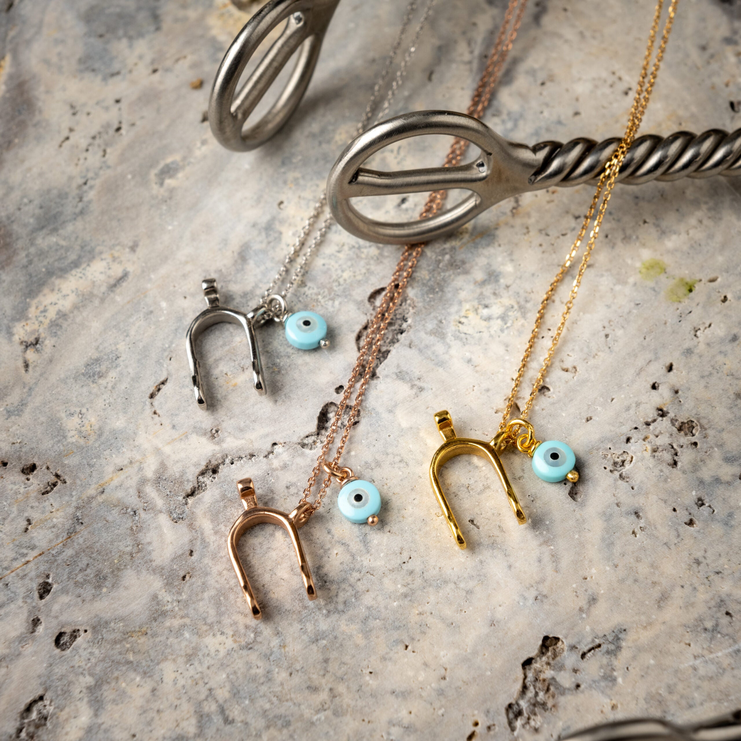 Sterlingsilber Spur-Halskette mit Evil Eye – Symbol für Stärke, Schutz & Eleganz