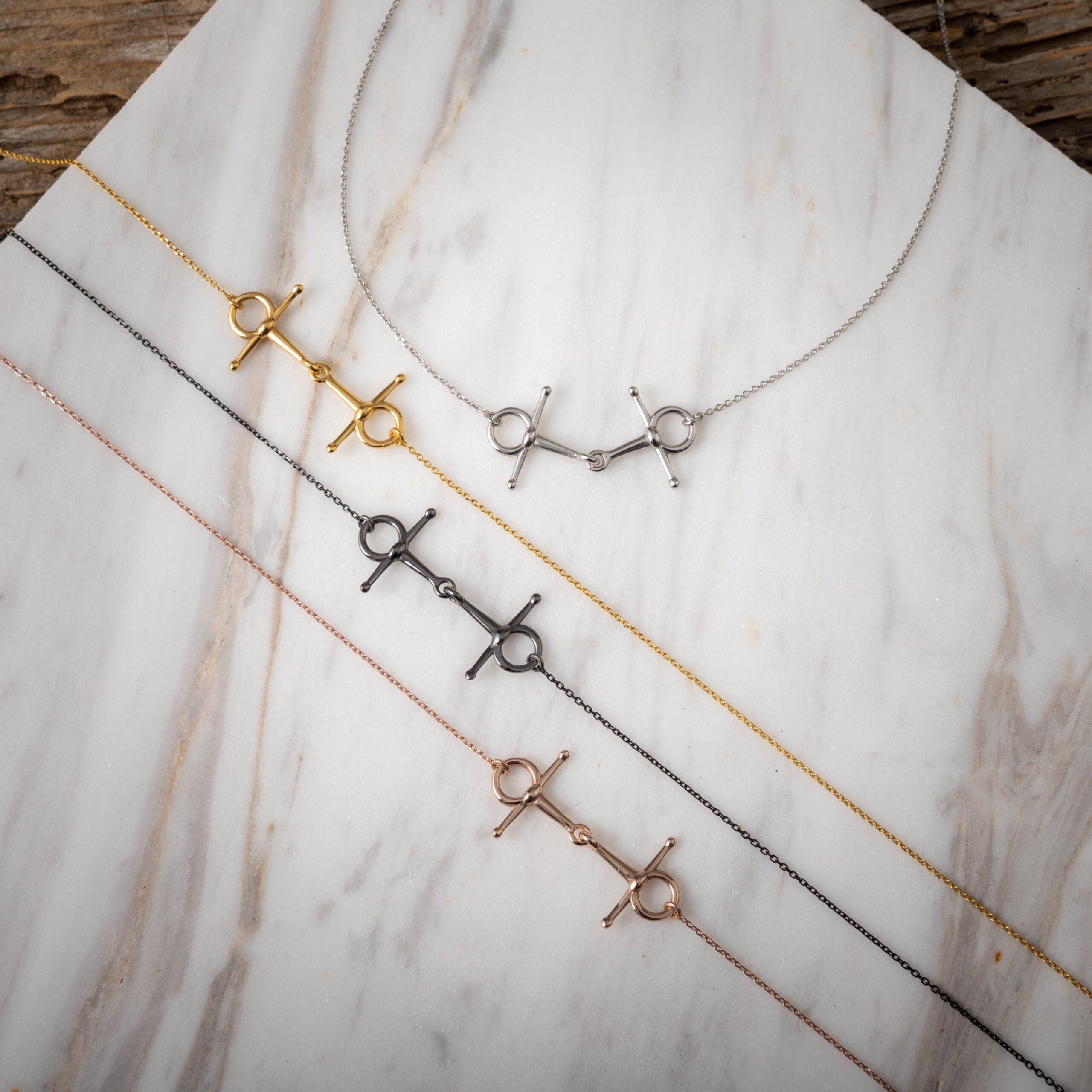 Sterlingsilber Full Cheek Bit Halskette – Equestrian Eleganz in ihrer schönsten Form