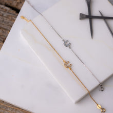 Sterling Silber Hufeisen-Armband mit weißen Zirkonia und Kette