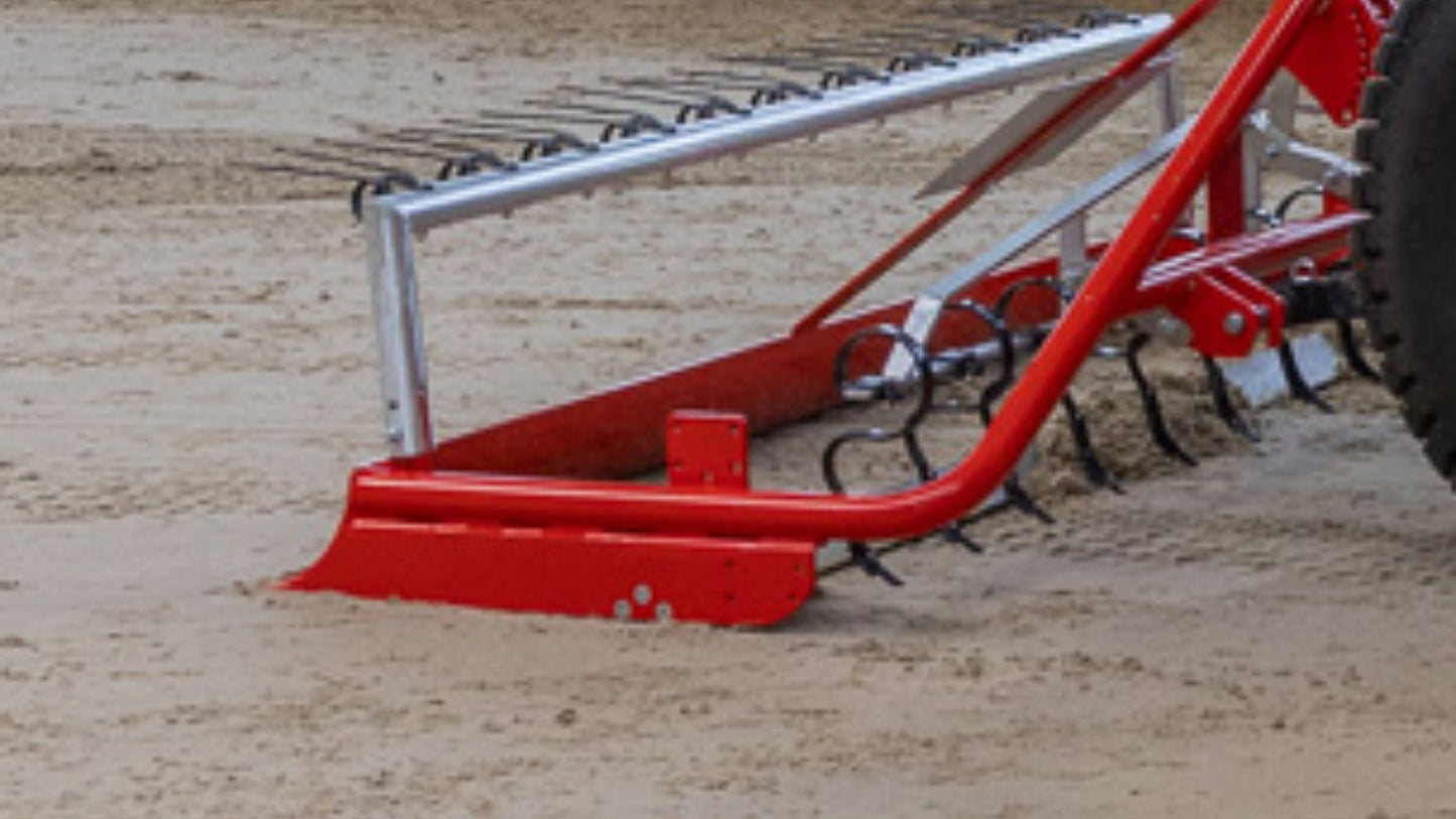 Reitbahnplaner TYP 1 Traditional (hydraulische Ausheb.)