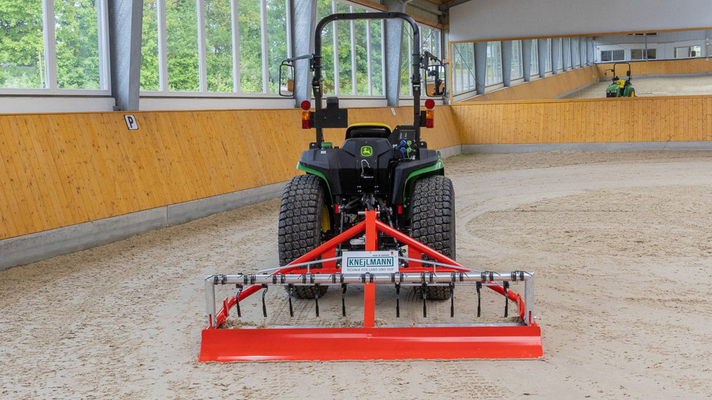 Reitbahnplaner TYP 1 Traditional (hydraulische Ausheb.)