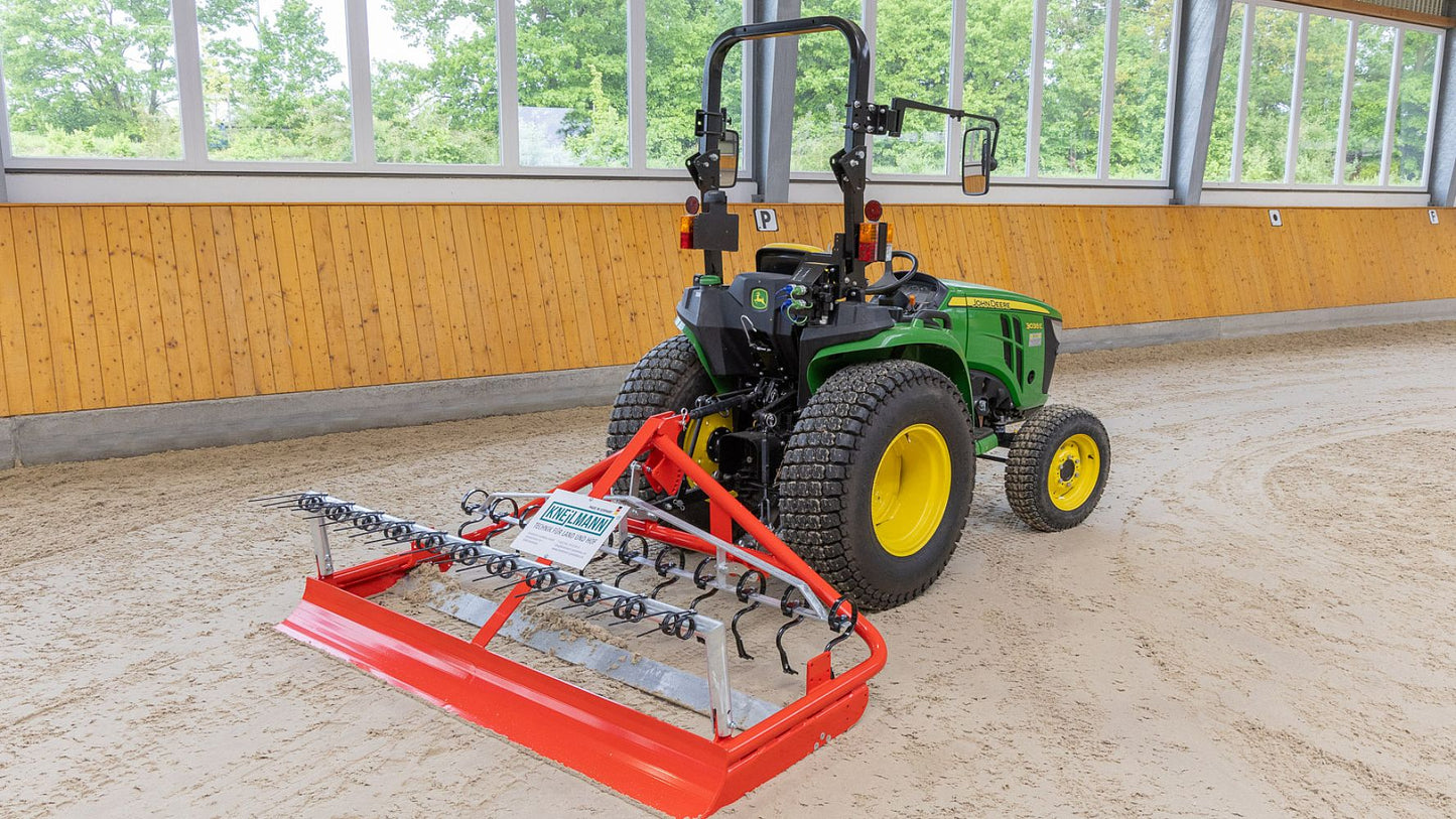 Reitbahnplaner TYP 1 Traditional (hydraulische Ausheb.)