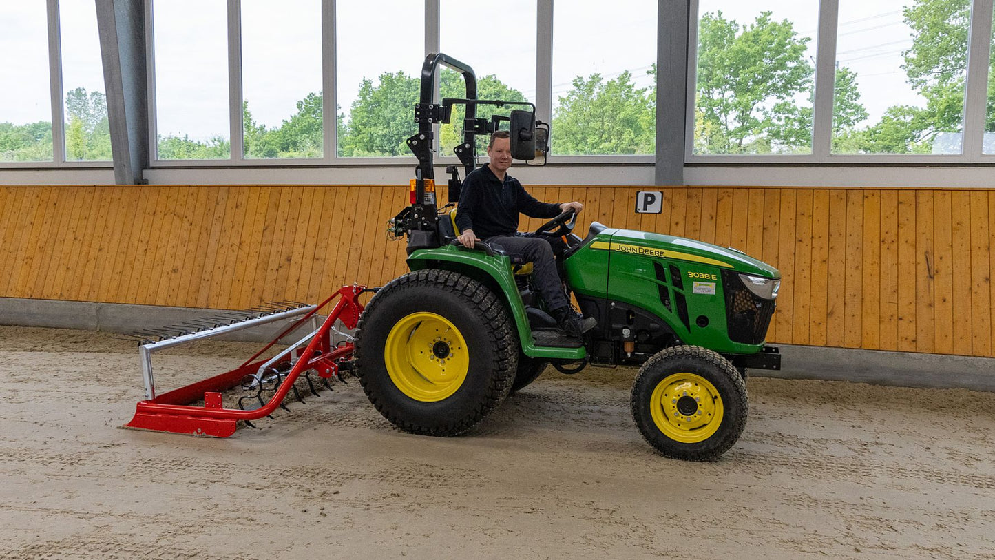 Reitbahnplaner TYP 1 Traditional (hydraulische Ausheb.)